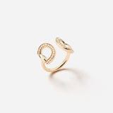 Connection Ring in 18K Gold with White Diamonds